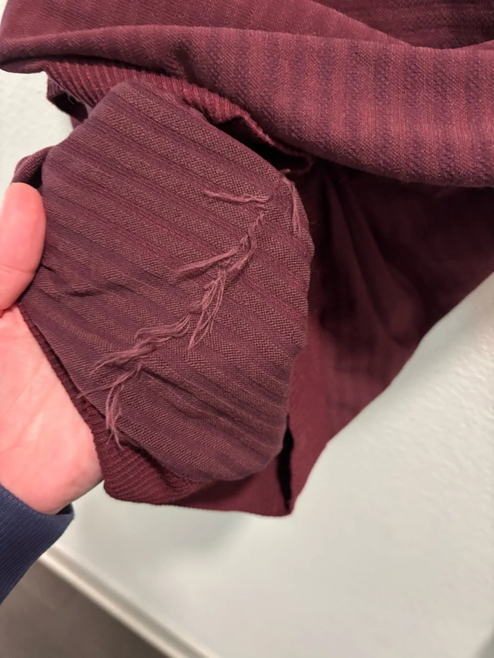 Lululemon Keep The Heat Thermal Hoodie in the Dark Adobe, size 8 - Picture 5 of 5